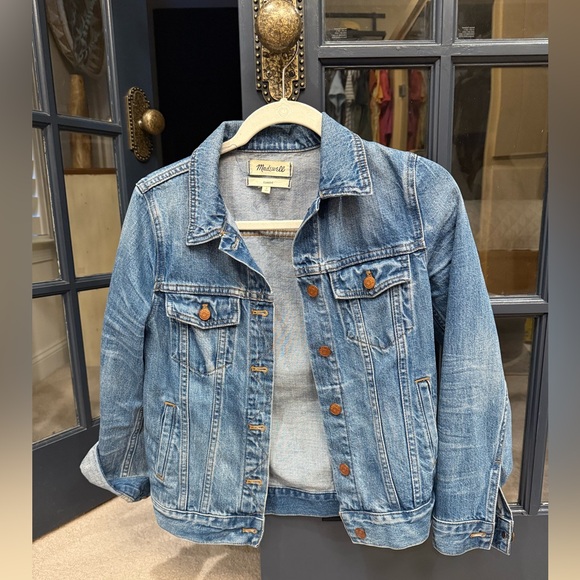 Madewell Jackets & Blazers - Madewell Classic Blue Denim Jacket